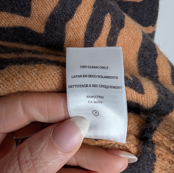 Rails Eleanor Tiger Stripe Wool Cashmere V-Neck Sweater Small - Picture 6 of 7